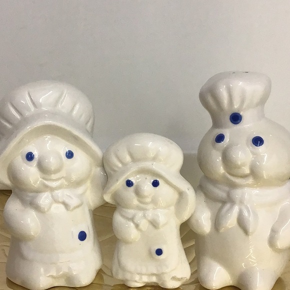 PILLSBURY DOUGHBOY SALT AND PEPPER SHAKERS. PLUS A PILLSBURY MAGNET - Picture 2 of 9